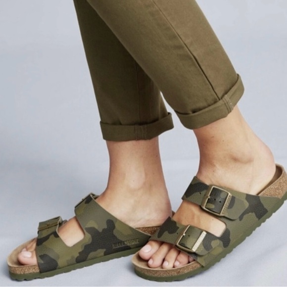 Birkenstock Shoes - Birkenstock Birko-Flor Desert Soil Camo Green Size 38 NWOT
